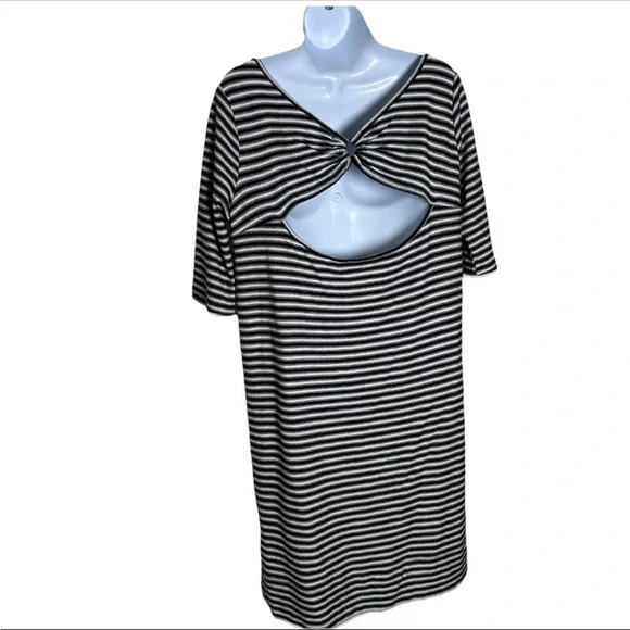 Free People Women’s Frenchie T-Shirt Dress Medium Half Sleeve Striped Cut Out - Picture 7 of 13